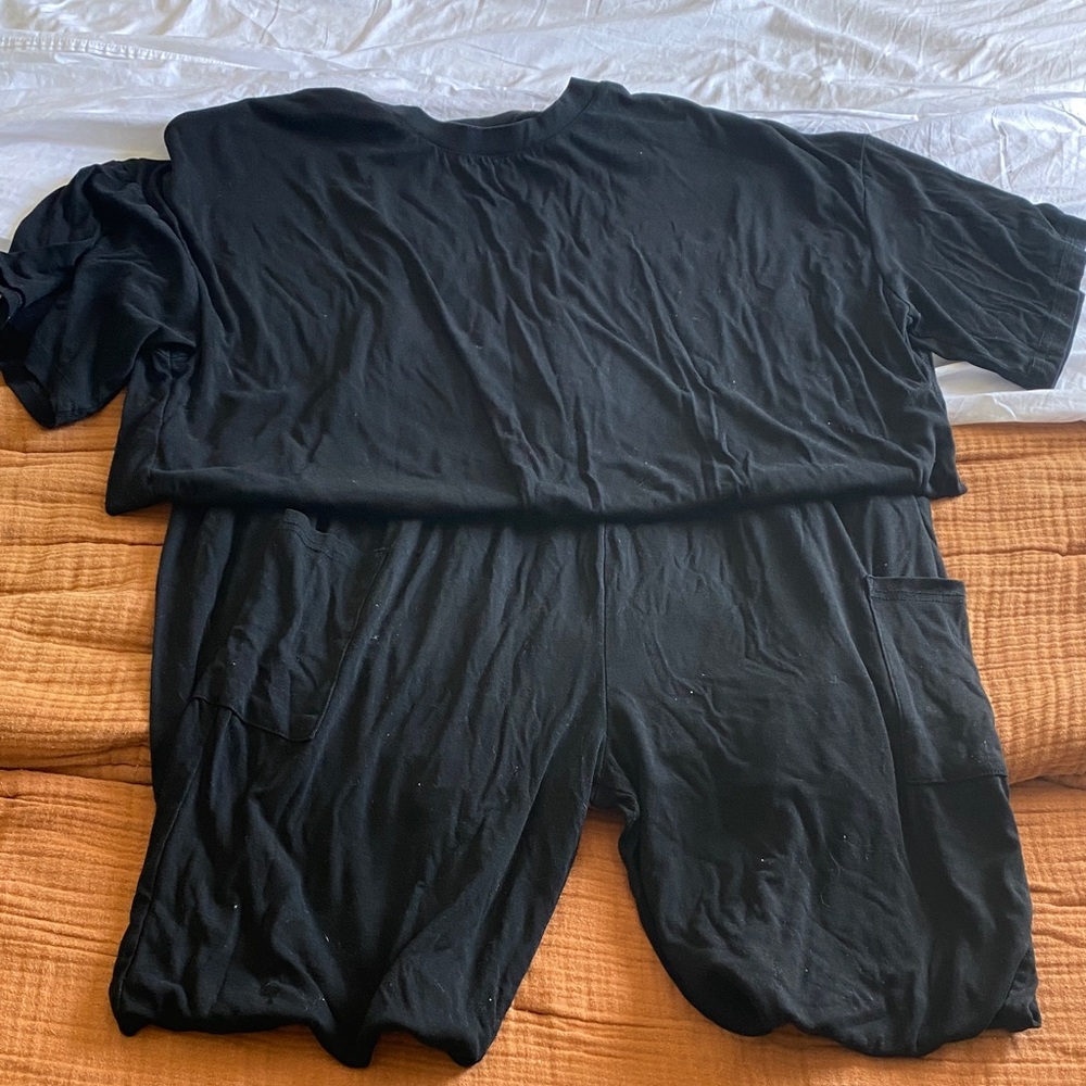 Pretty Garden Black Lounge Set